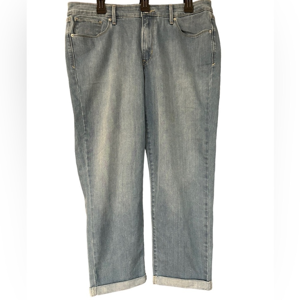 Levi Strauss Women’s size 33 jeans